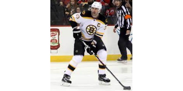 Zdeno Chara skriver på ett endagskontrakt med Boston Bruins